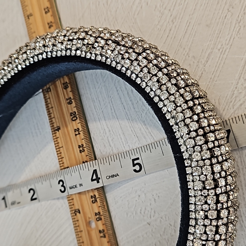 Clear rhinestone covered velvety cushion headband prom wedding tiara cosplay - Picture 4 of 8